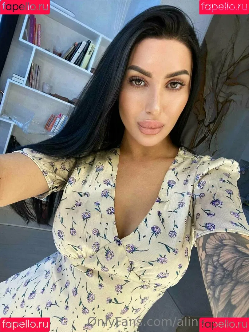 alina_greys Onlyfans Photo Gallery 