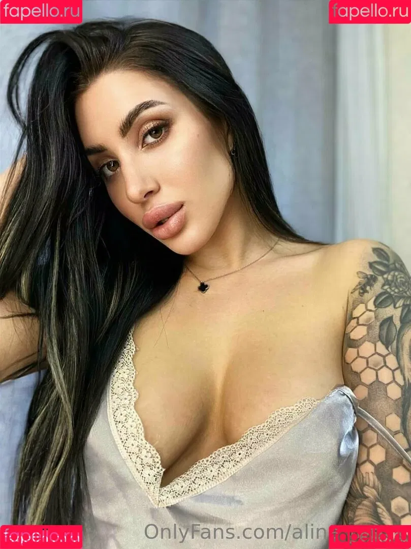 alina_greys Onlyfans Photo Gallery 