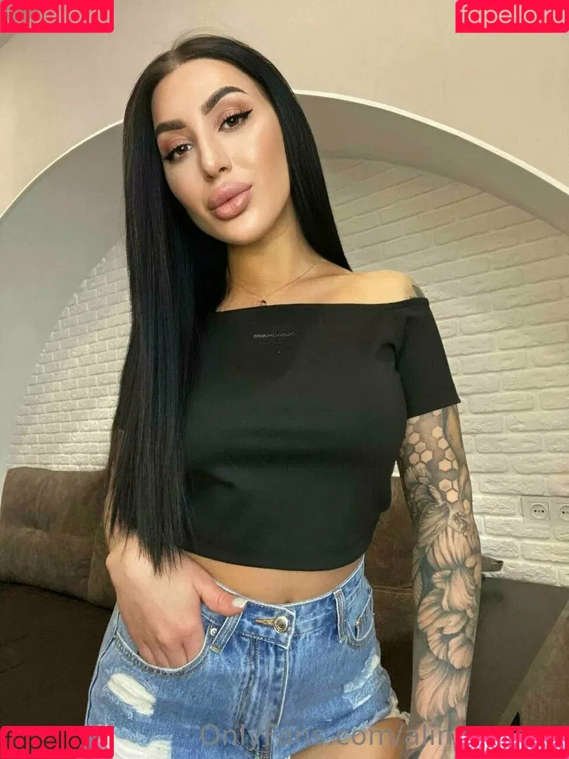 alina_greys Onlyfans Photo Gallery 