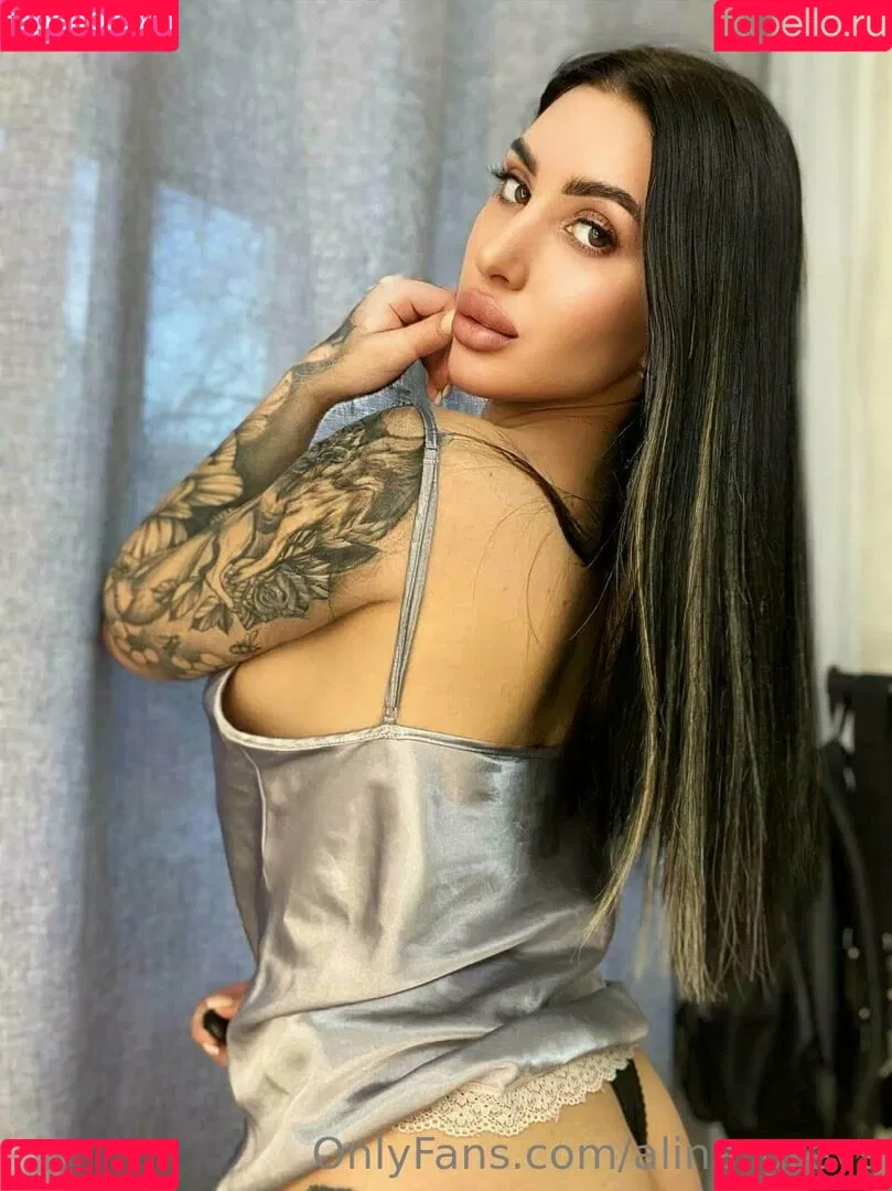 alina_greys Onlyfans Photo Gallery 