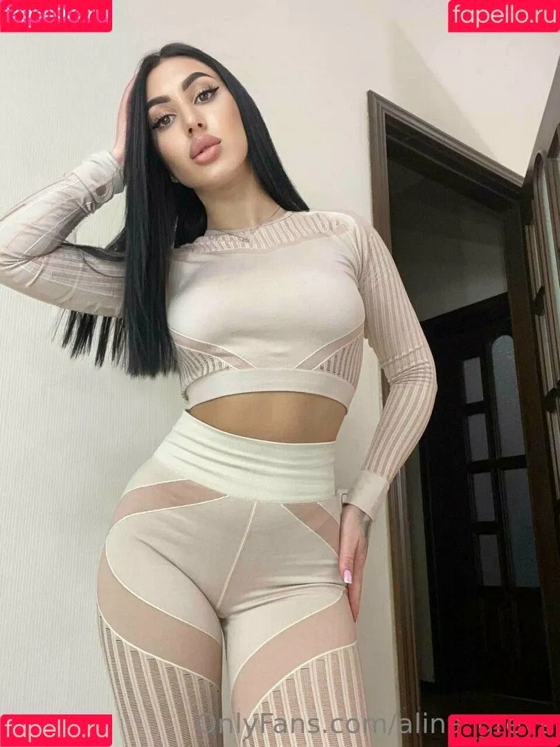 alina_greys Onlyfans Photo Gallery 