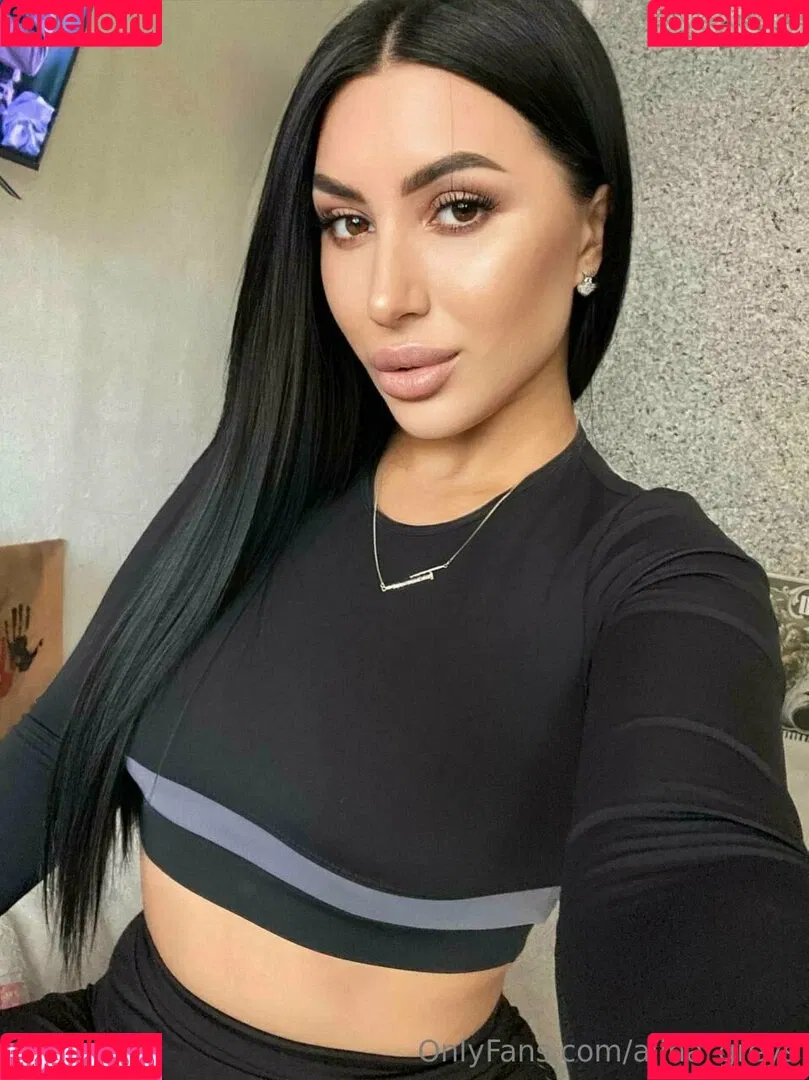 alina_greys Onlyfans Photo Gallery 