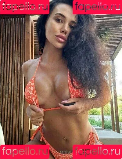 alina_greys Onlyfans Photo Gallery 