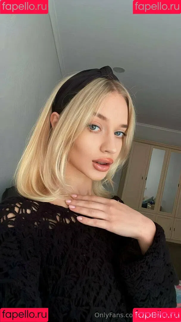 alina_greys Onlyfans Photo Gallery 