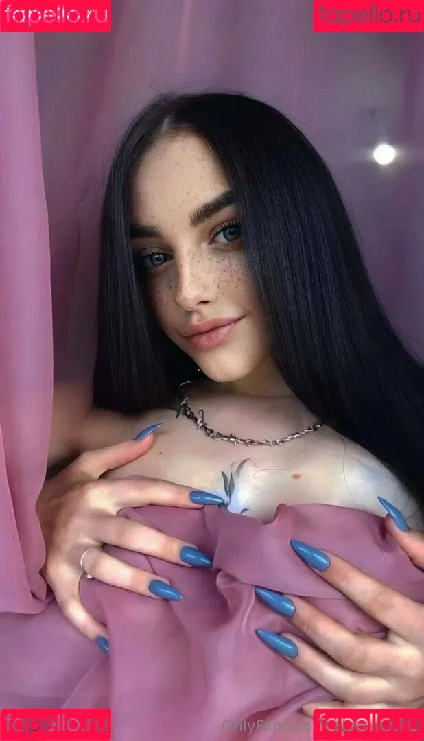 alina_greys Onlyfans Photo Gallery 