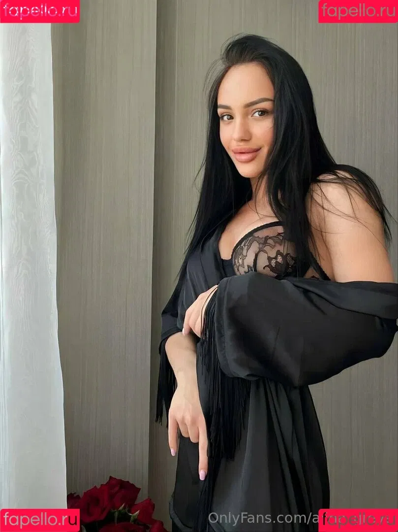 alina_greys Onlyfans Photo Gallery 