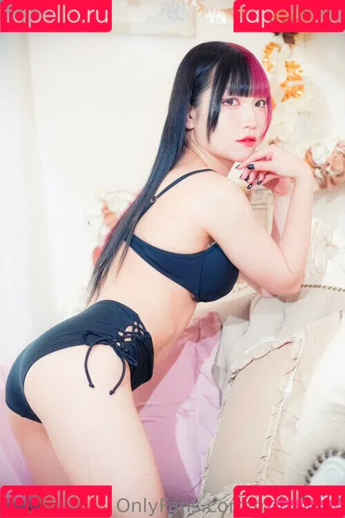 Maki Itoh Onlyfans Photo Gallery 