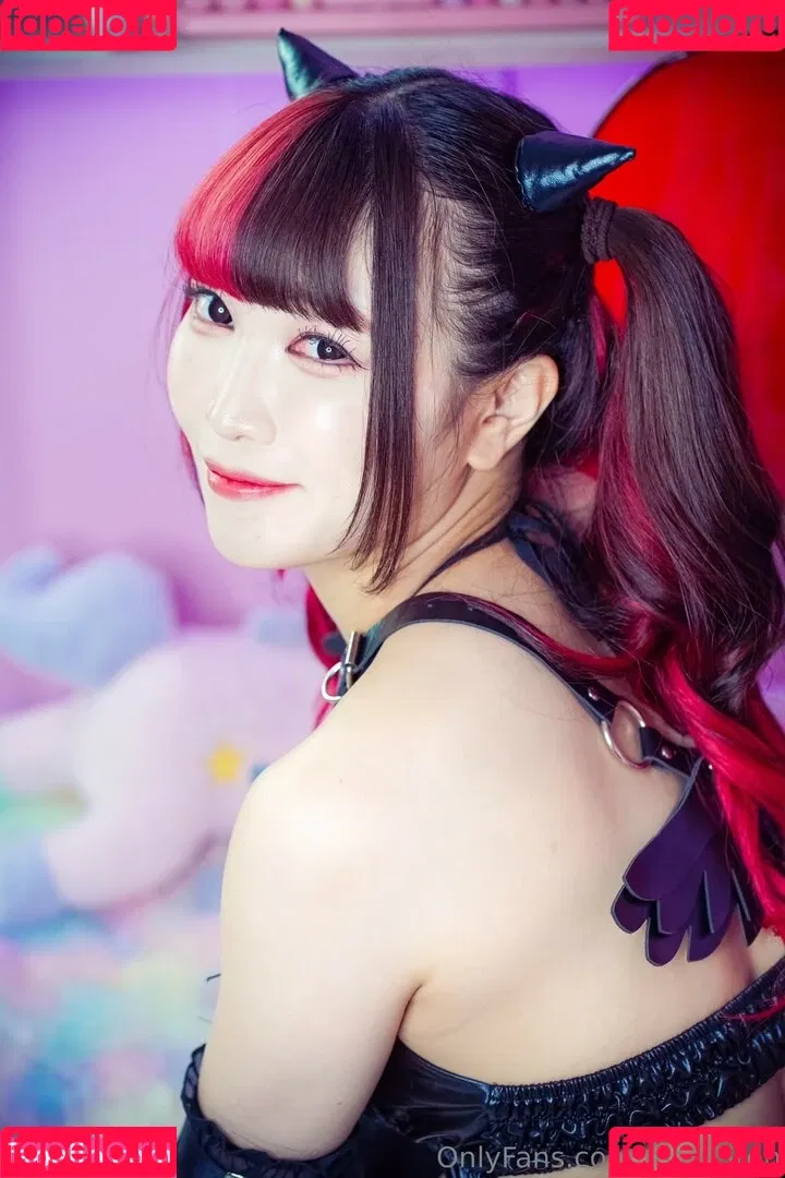 Maki Itoh Onlyfans Photo Gallery 