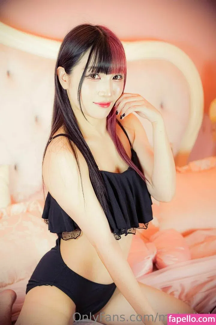 Maki Itoh Onlyfans Photo Gallery 
