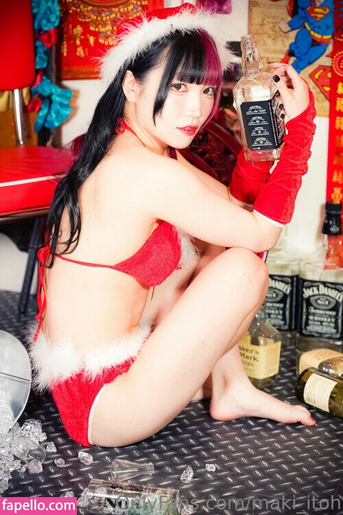 Maki Itoh Onlyfans Photo Gallery 