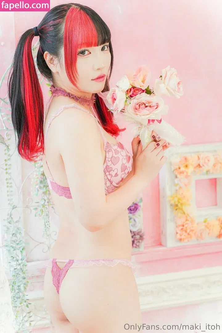 Maki Itoh Onlyfans Photo Gallery 