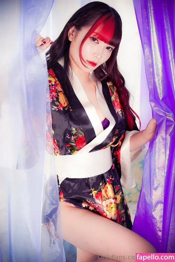 Maki Itoh Onlyfans Photo Gallery 