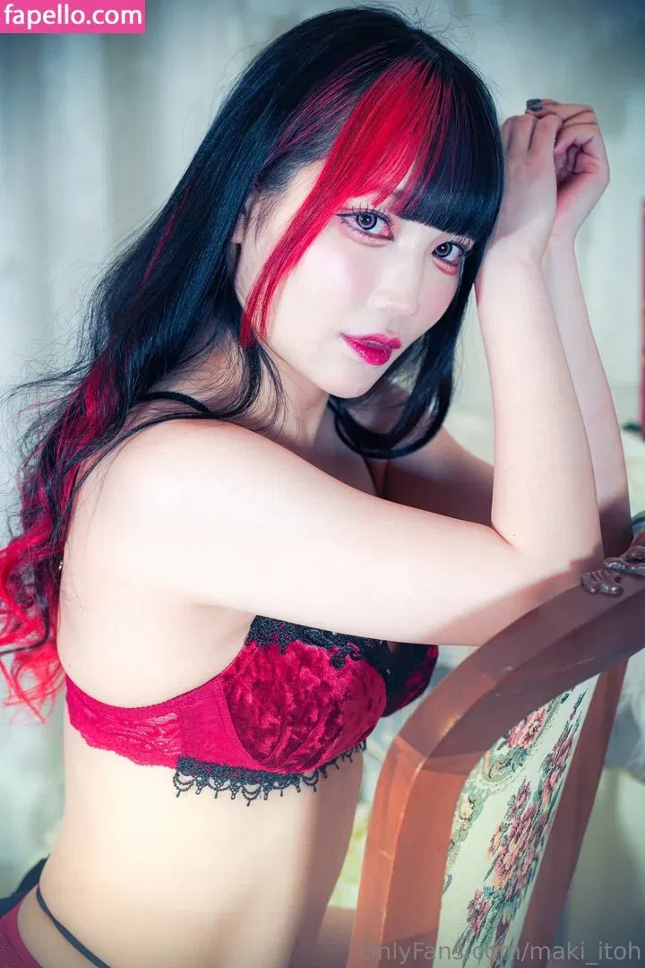 Maki Itoh Onlyfans Photo Gallery 