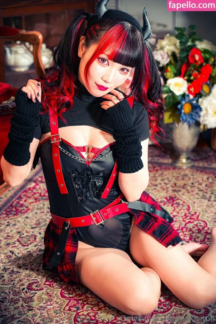 Maki Itoh Onlyfans Photo Gallery 