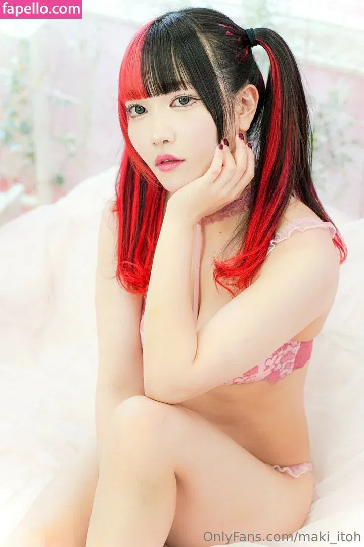 Maki Itoh Onlyfans Photo Gallery 