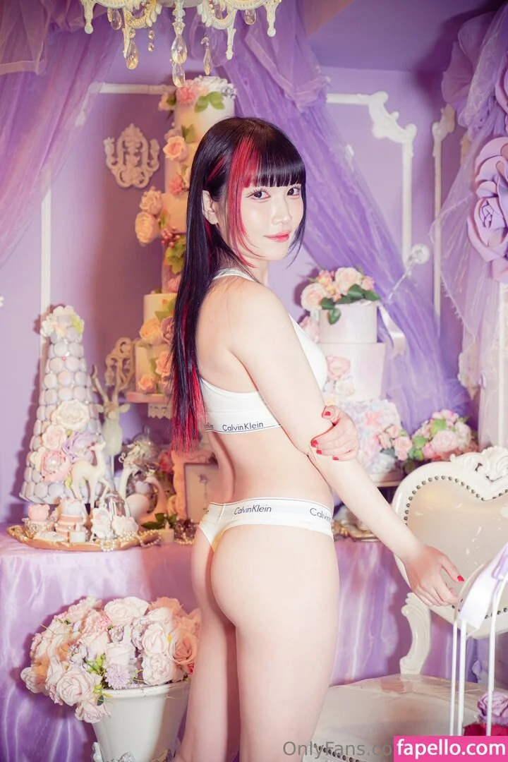 Maki Itoh Onlyfans Photo Gallery 