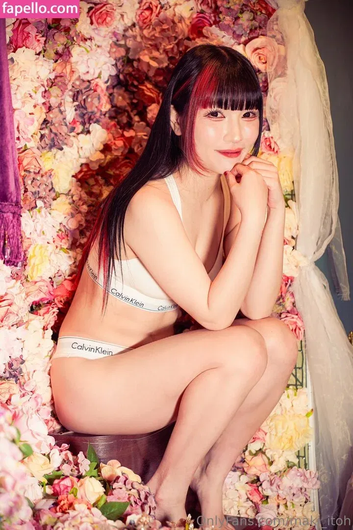 Maki Itoh Onlyfans Photo Gallery 