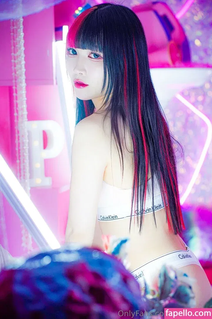 Maki Itoh Onlyfans Photo Gallery 