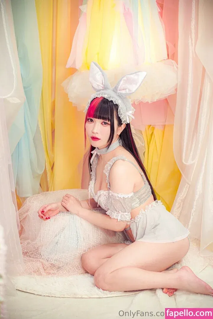 Maki Itoh Onlyfans Photo Gallery 