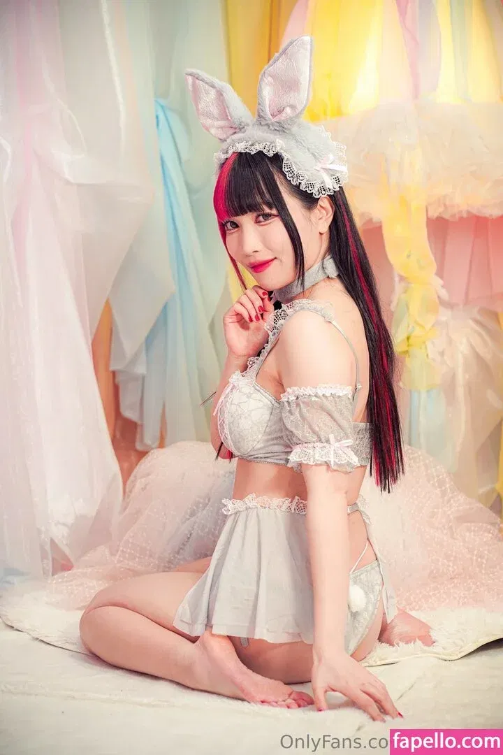 Maki Itoh Onlyfans Photo Gallery 