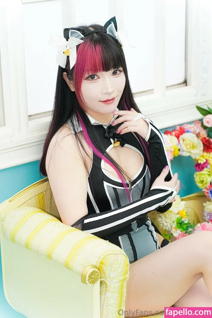 Maki Itoh Onlyfans Photo Gallery 