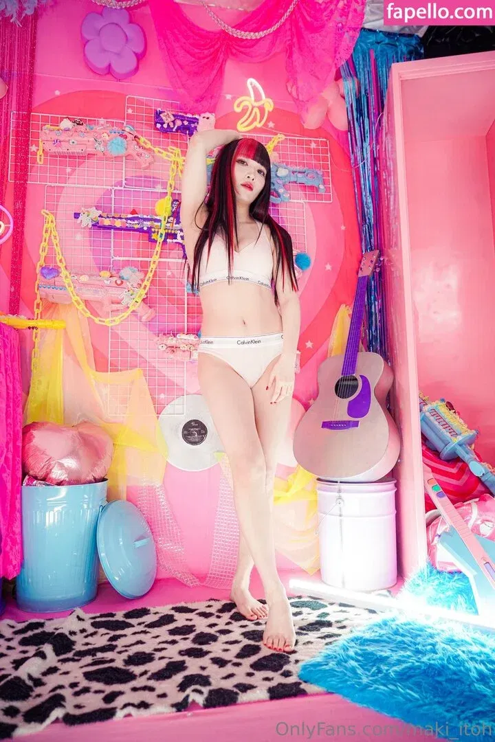 Maki Itoh Onlyfans Photo Gallery 