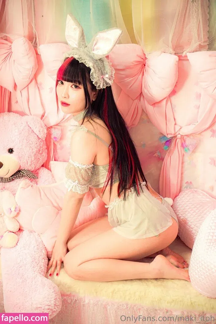 Maki Itoh Onlyfans Photo Gallery 