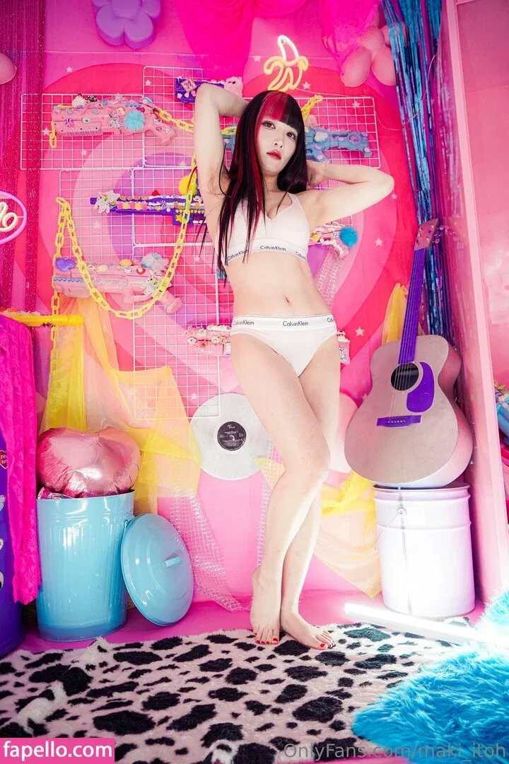 Maki Itoh Onlyfans Photo Gallery 