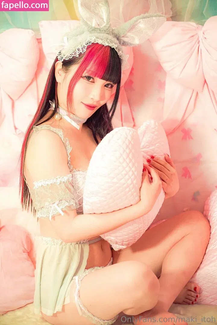 Maki Itoh Onlyfans Photo Gallery 