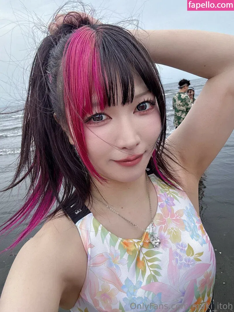 Maki Itoh Onlyfans Photo Gallery 