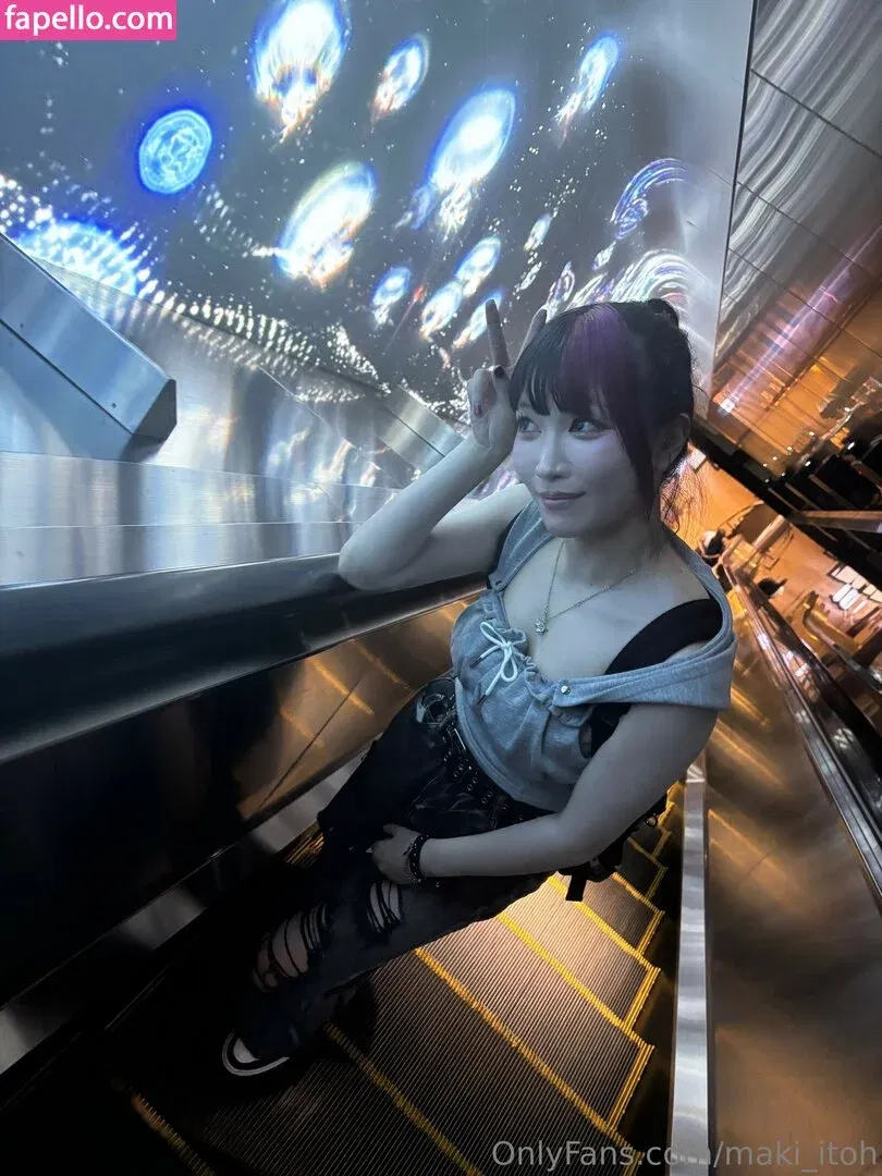 Maki Itoh Onlyfans Photo Gallery 