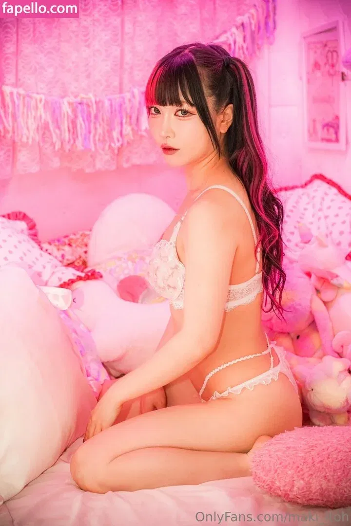 Maki Itoh Onlyfans Photo Gallery 