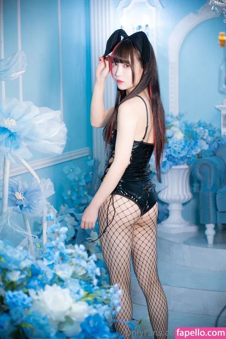 Maki Itoh Onlyfans Photo Gallery 