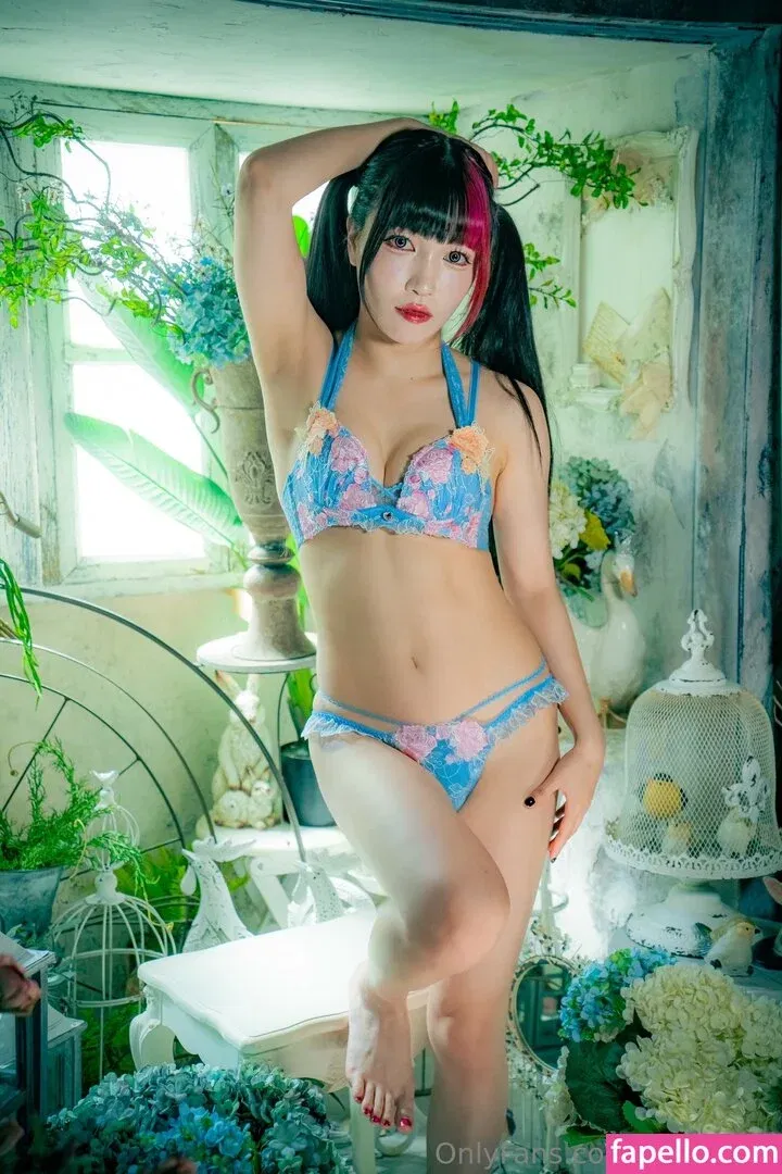 Maki Itoh Onlyfans Photo Gallery 