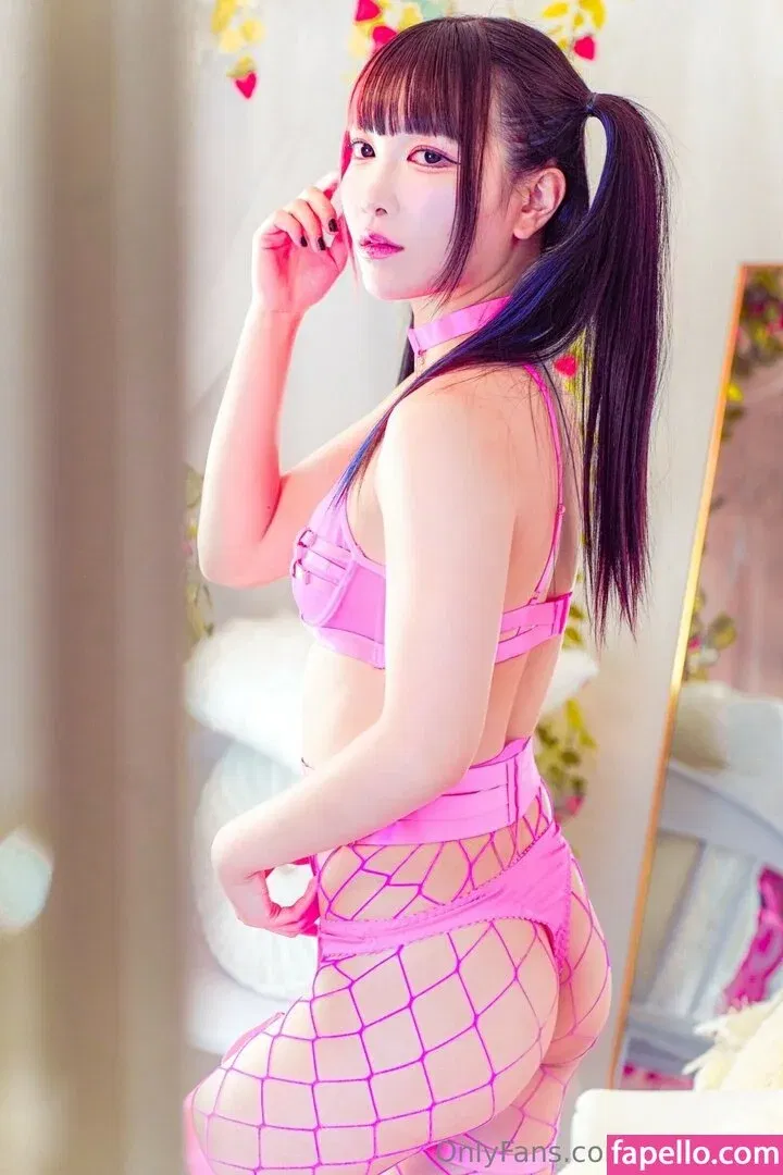 Maki Itoh Onlyfans Photo Gallery 