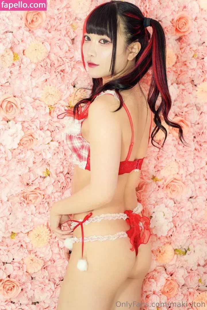Maki Itoh Onlyfans Photo Gallery 