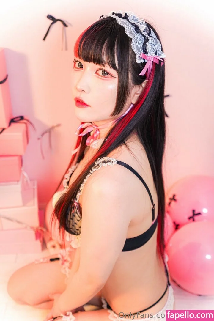 Maki Itoh Onlyfans Photo Gallery 