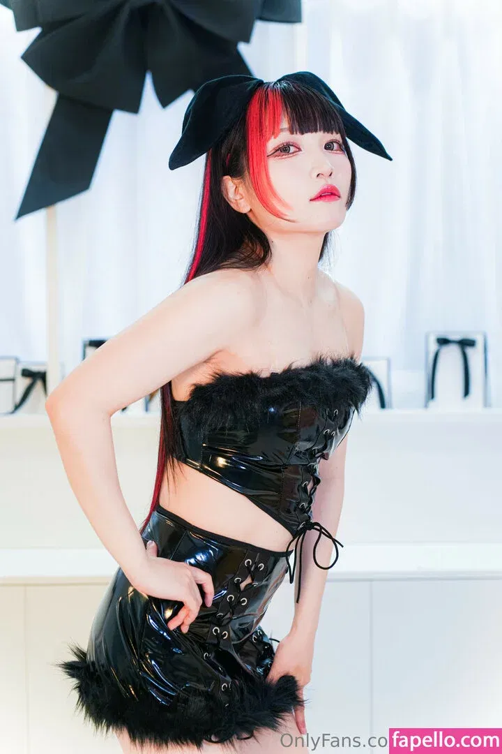 Maki Itoh Onlyfans Photo Gallery 