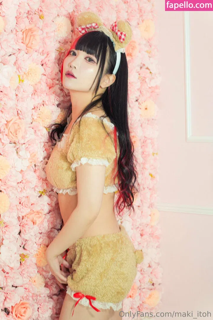 Maki Itoh Onlyfans Photo Gallery 