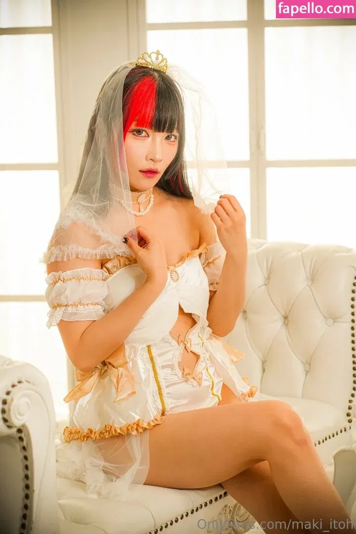 Maki Itoh Onlyfans Photo Gallery 