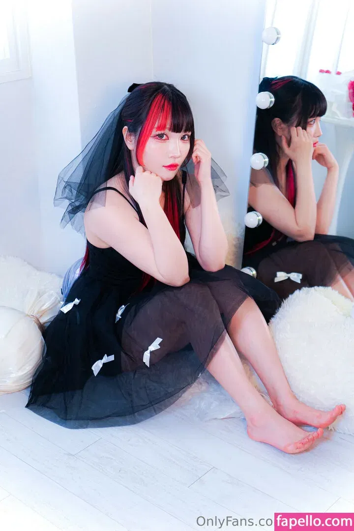 Maki Itoh Onlyfans Photo Gallery 