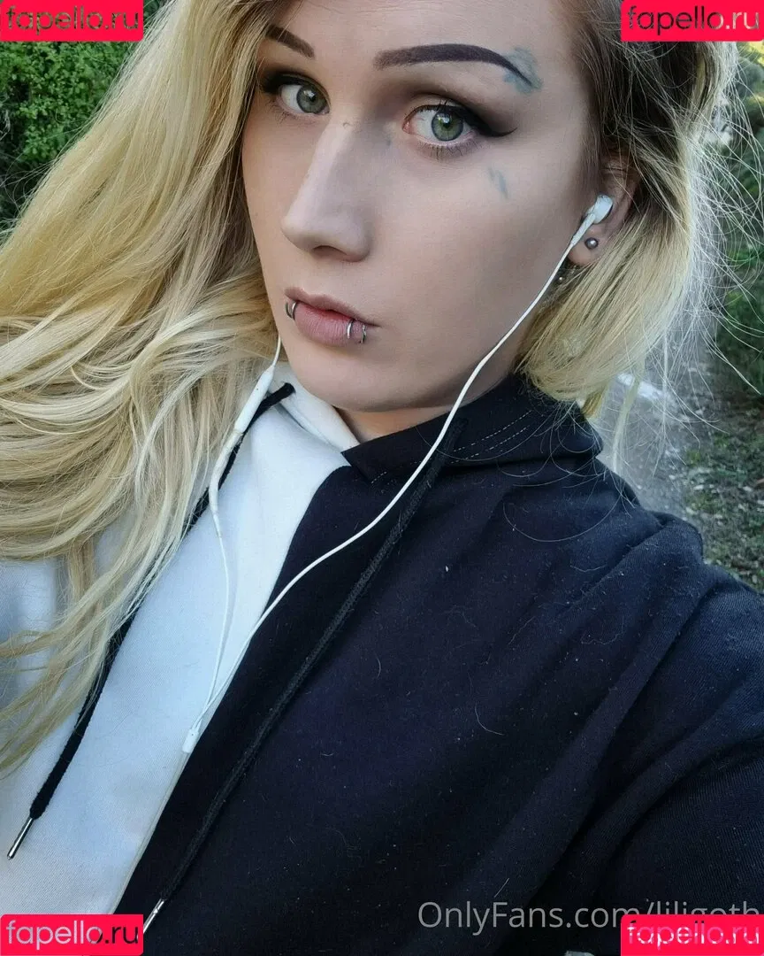 liligoth Onlyfans Photo Gallery 