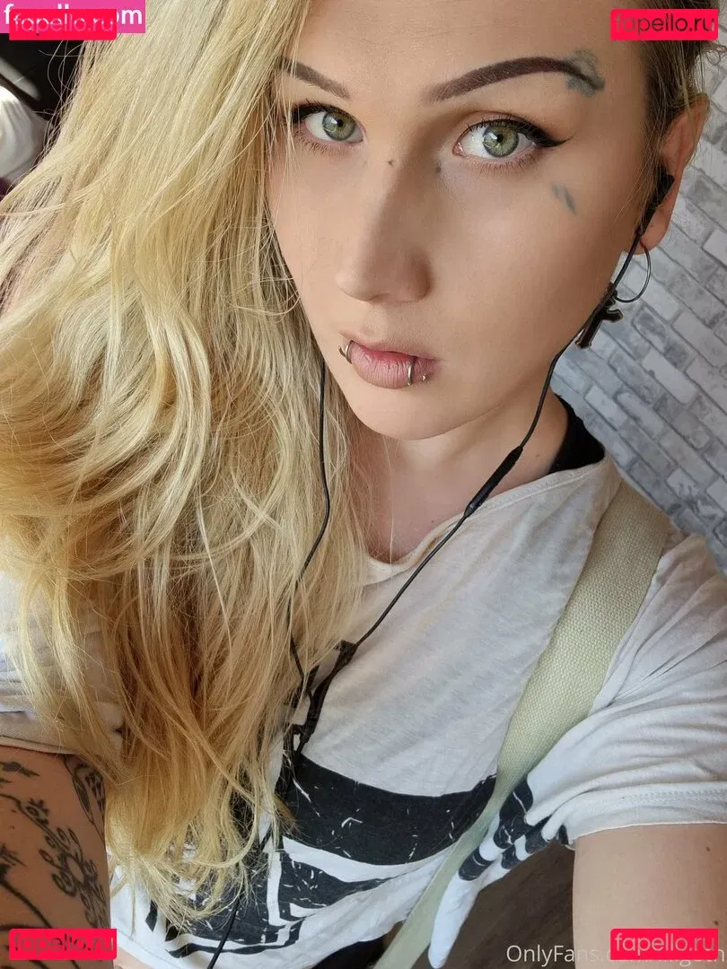 liligoth Onlyfans Photo Gallery 