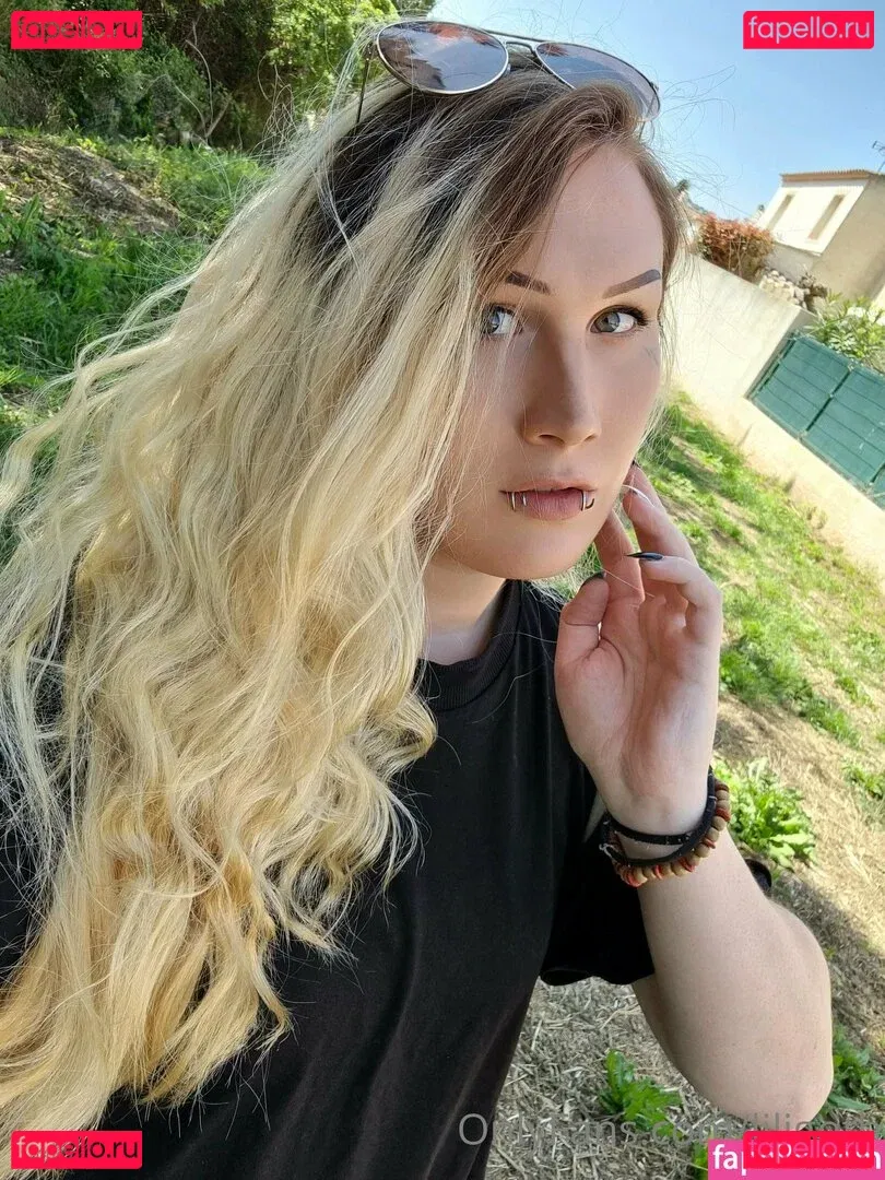 liligoth Onlyfans Photo Gallery 