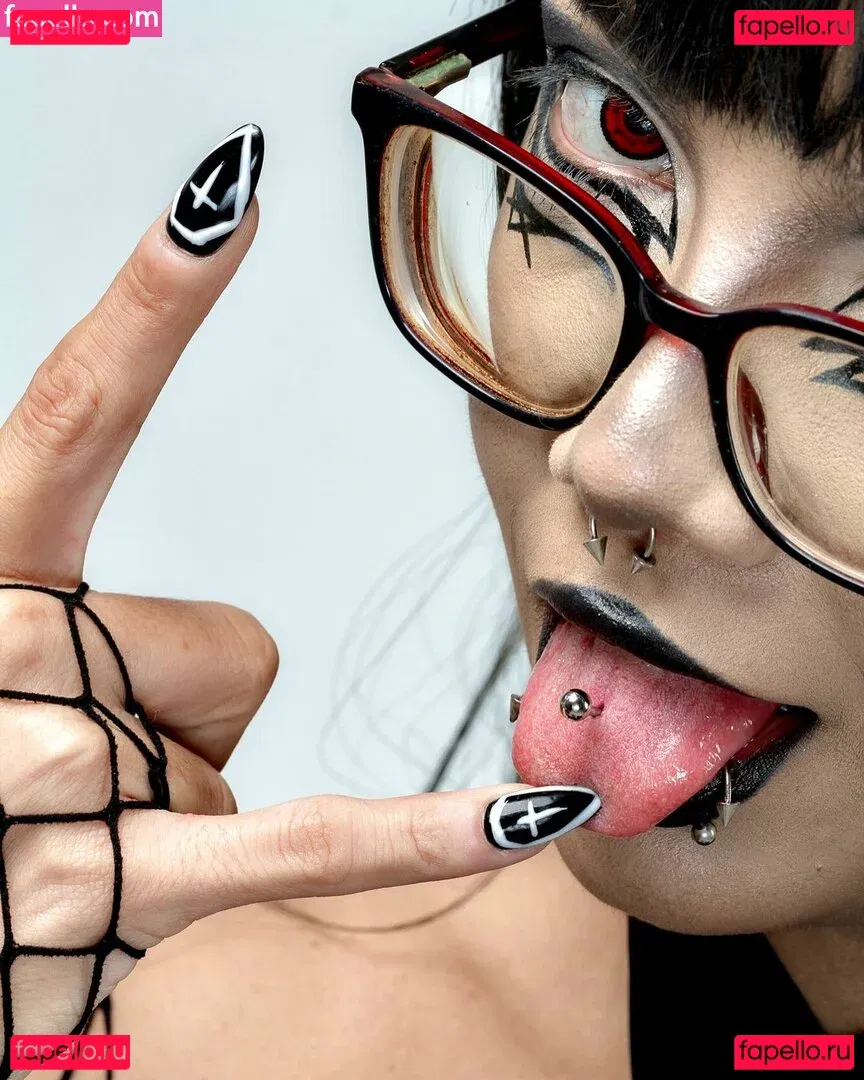 liligoth Onlyfans Photo Gallery 