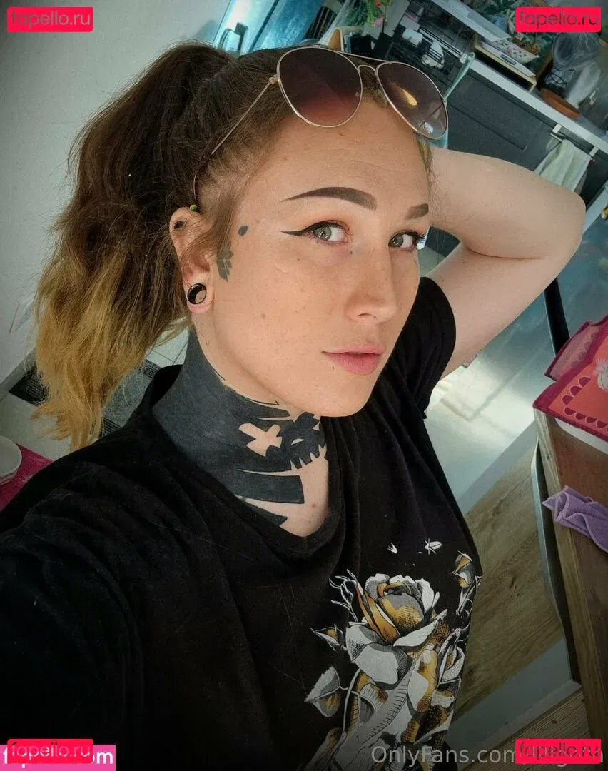 liligoth Onlyfans Photo Gallery 