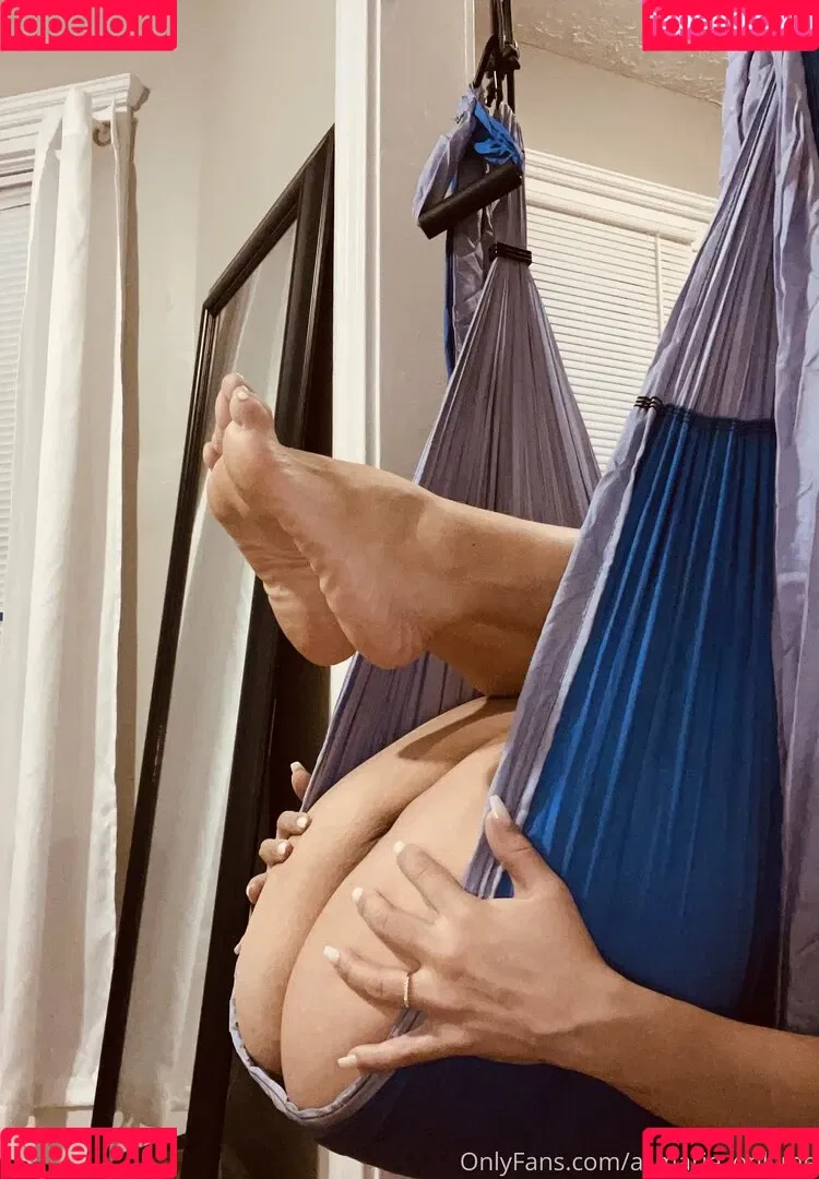 a_marie_onlyme Onlyfans Photo Gallery 