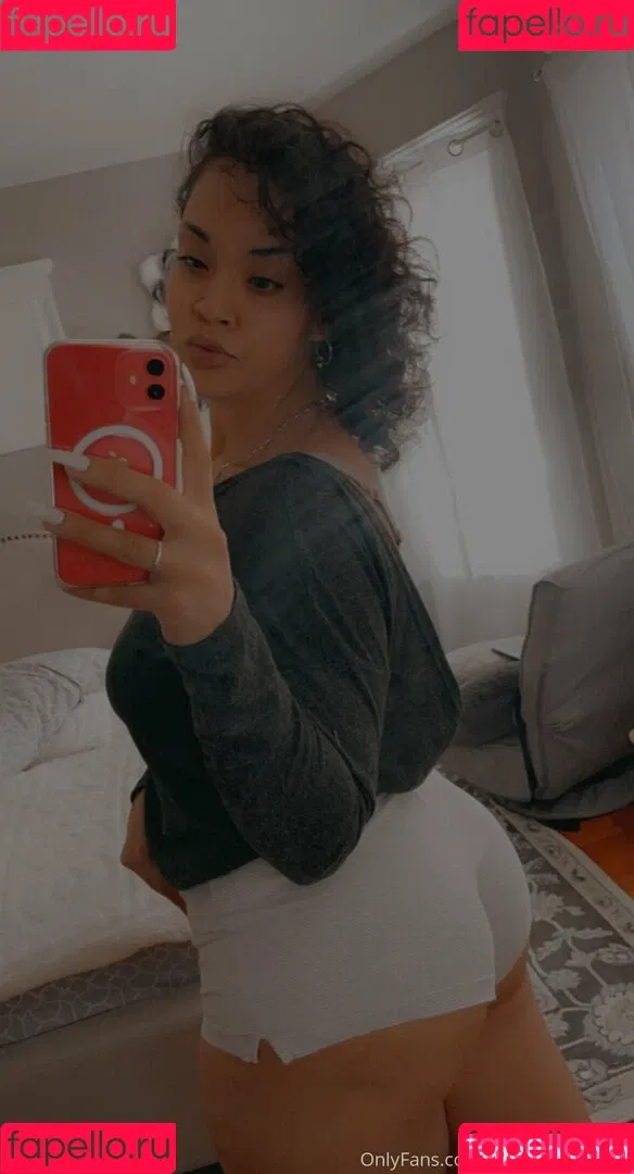 a_marie_onlyme Onlyfans Photo Gallery 
