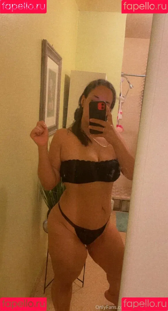a_marie_onlyme Onlyfans Photo Gallery 