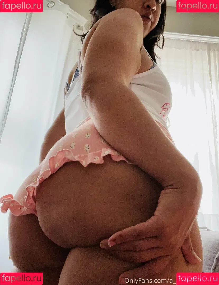 a_marie_onlyme Onlyfans Photo Gallery 